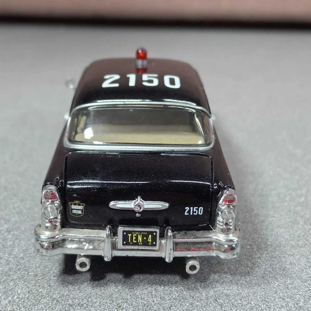 Maisto 1955 Buick Century Police Car 1/26 Black White Excellent Highway Patrol